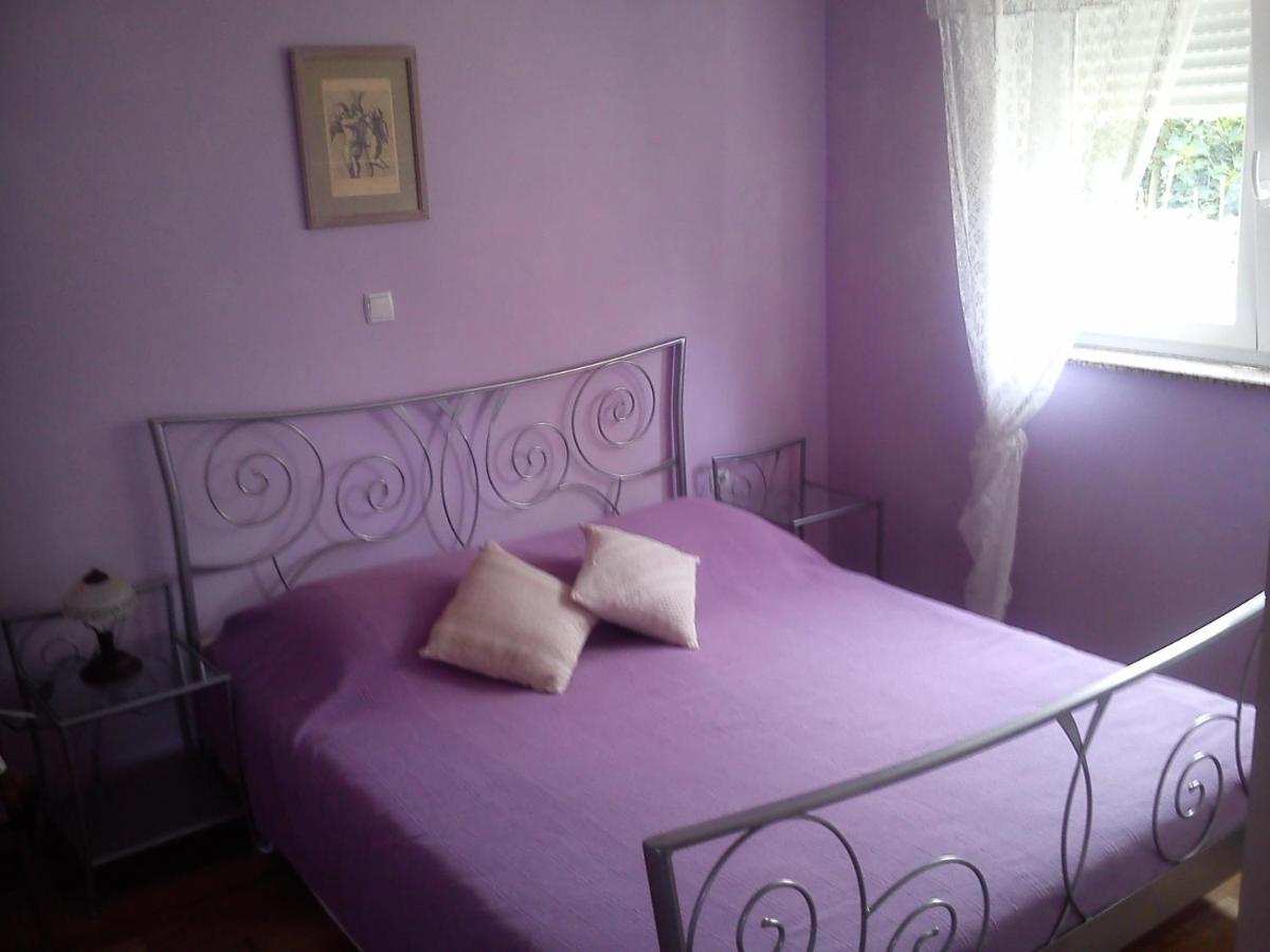 Apartments Villa Kristina Supetarska Draga Ngoại thất bức ảnh